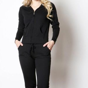 1-small and 1-large cotton tracksuit